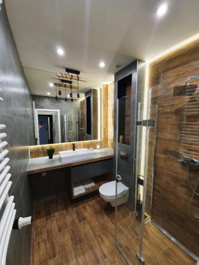 Nowe Apartamenty Ilawa Odnowiciela Z Klimatyzacja Exteriör bild